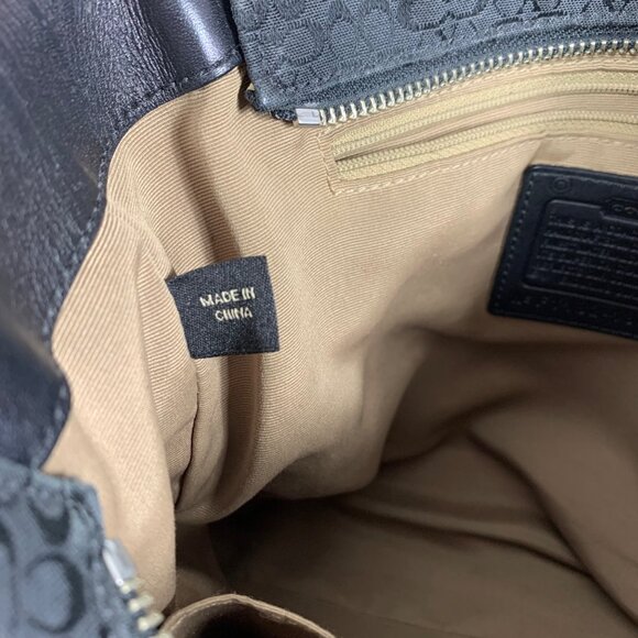 COACH Gallery Tote Signature Black Jacquard Patent Leather Buckle Grommet Straps - Picture 10 of 10